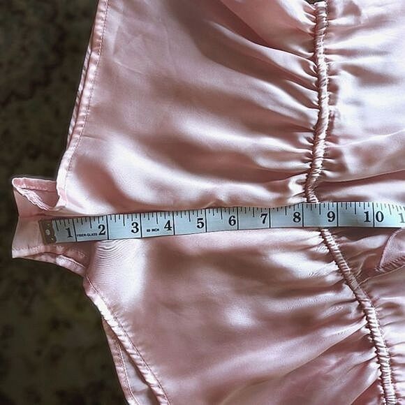 Vtg baby pink faux wrap ruffle trim romper - Picture 11 of 16